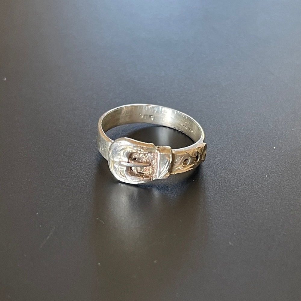 Vintage Dainty Hand Engraved 925 Sterling Silver Belt Buckle Ring Size 6.25 6.5